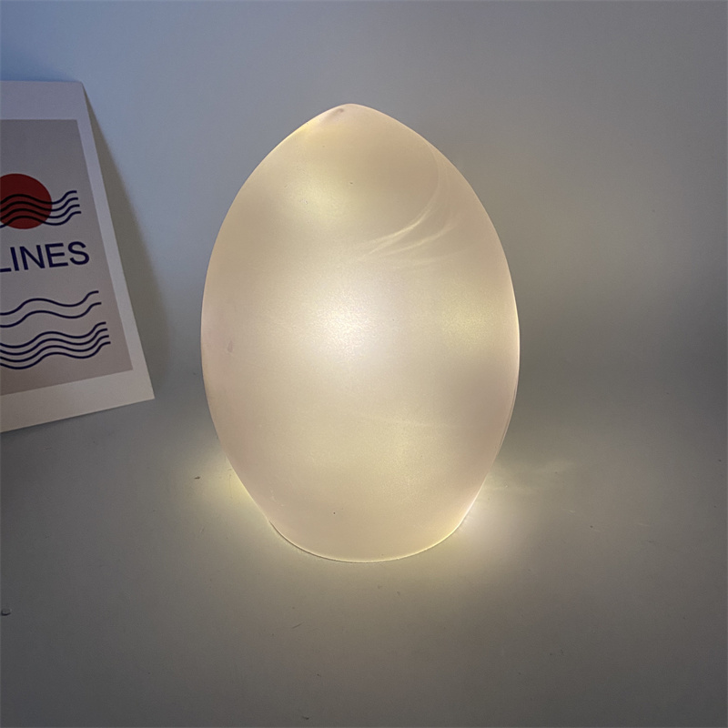 шкляное велікоднае яйка святлодыёд